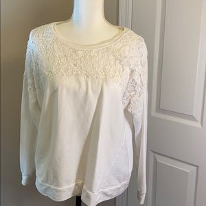 Sundance catalog size XL white top with lace trim